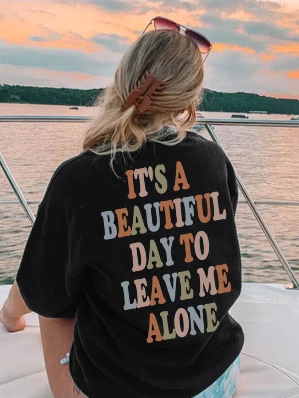 ​✨ It’s A Beautiful Day To Leave Me Alone Retro Graphic Tee ✨